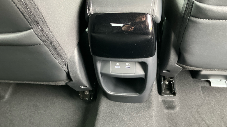 Nissan Juke 1.0 DiG-T Tekna 5dr Petrol Hatchback